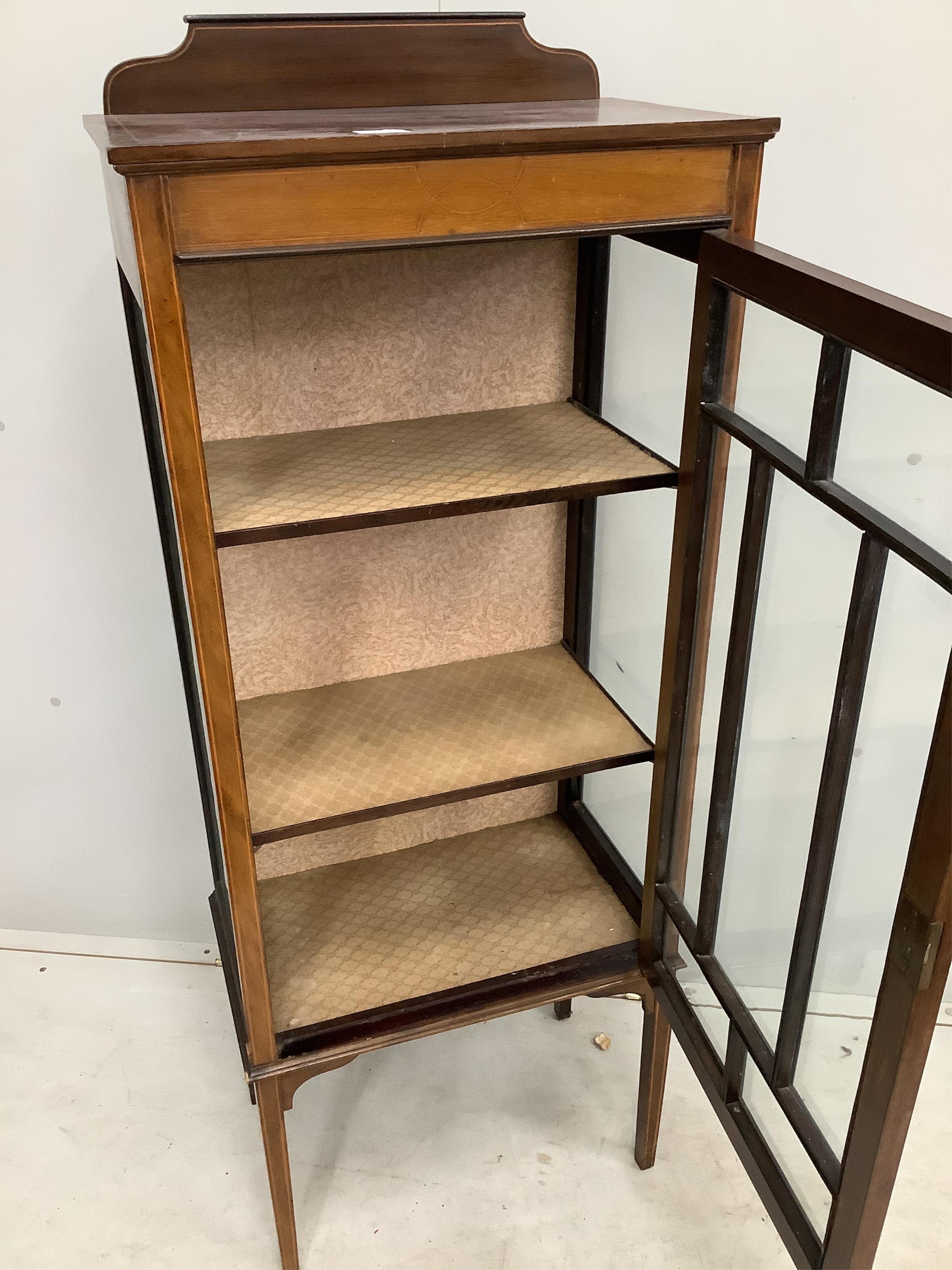 An Edwardian inlaid mahogany display cabinet, width 53cm, depth 32cm, height 138cm. Condition - fair